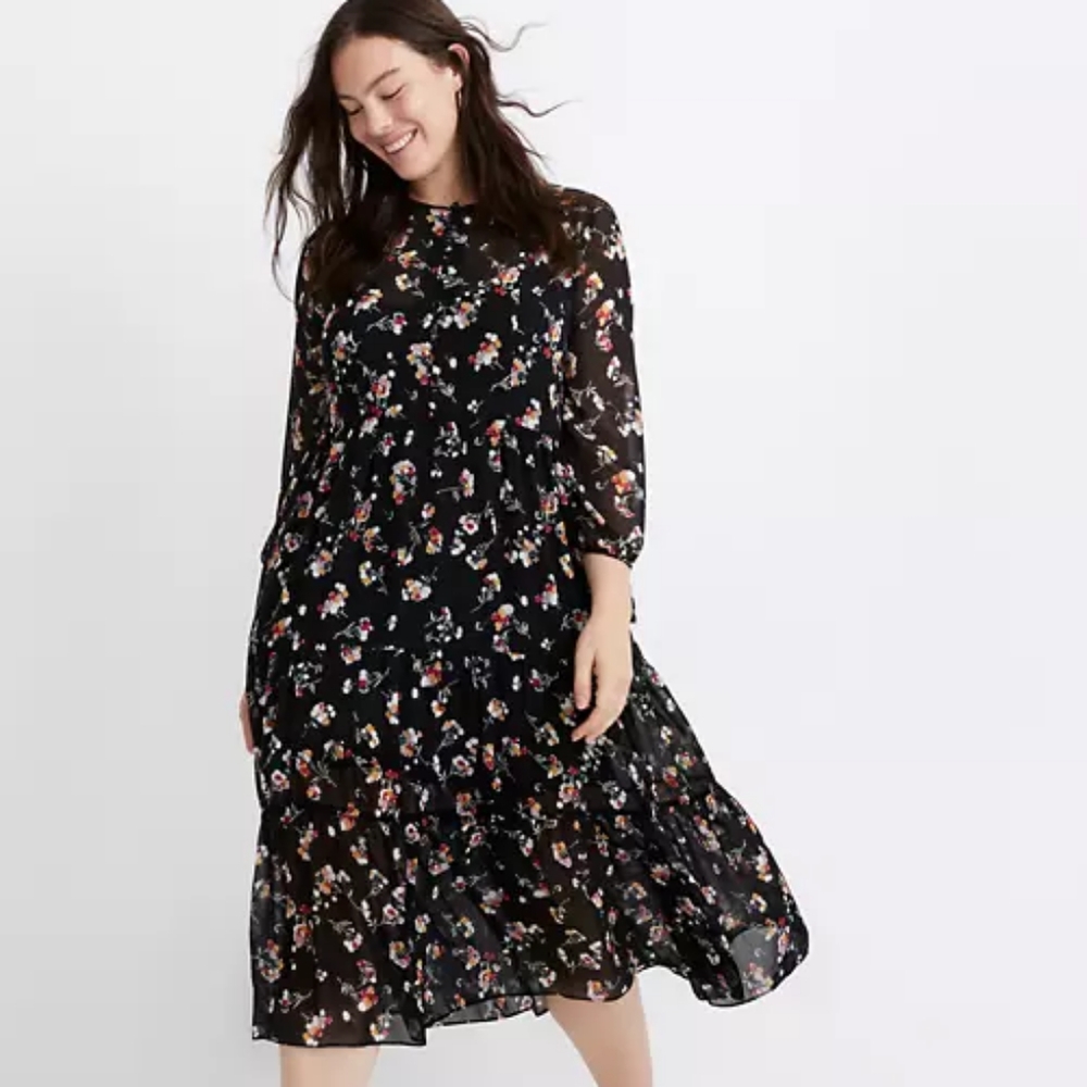 Madewell Sheer Button-Front Tier Midi Dress in Carnation Toss